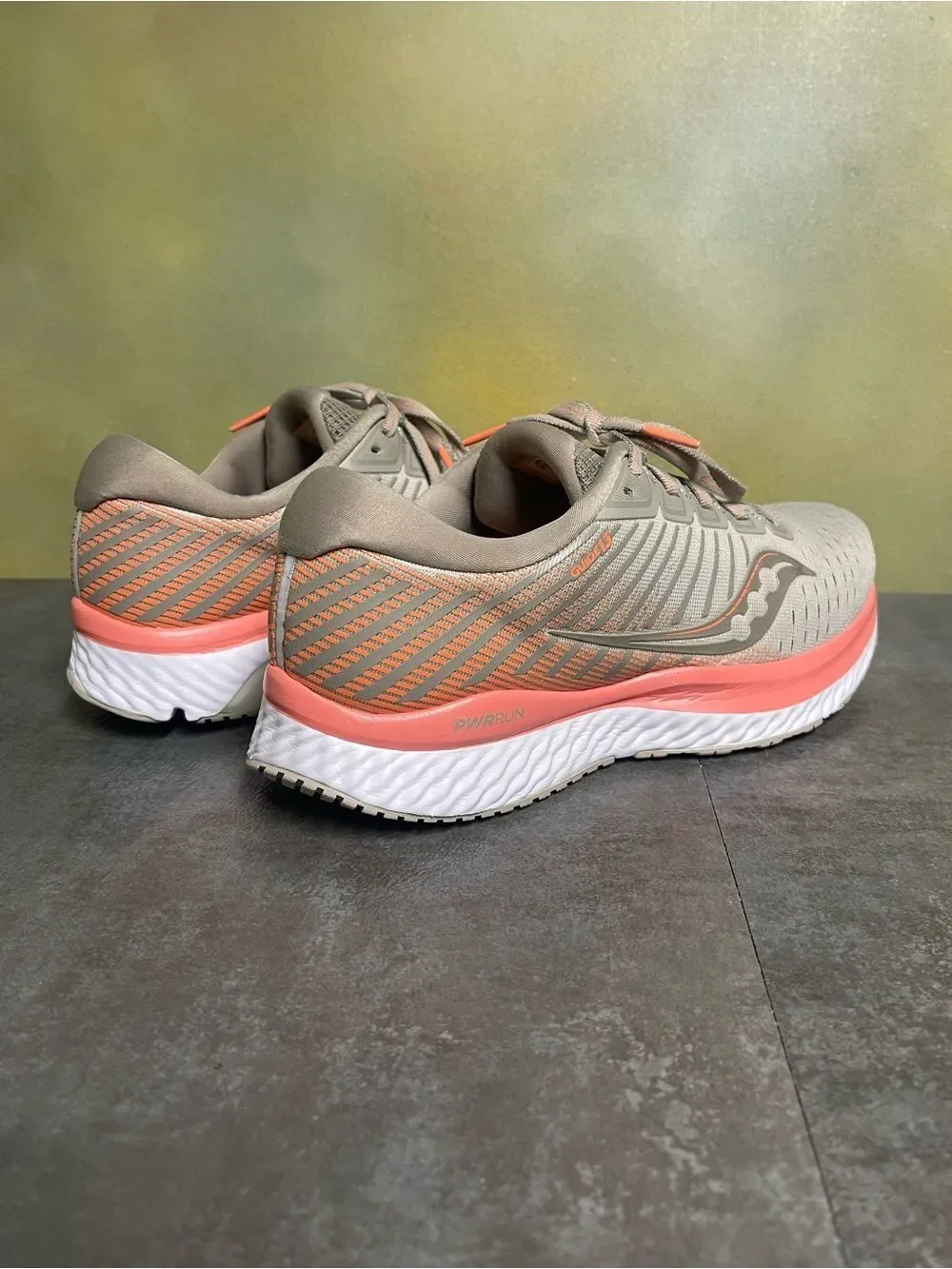 Saucony buy confidence